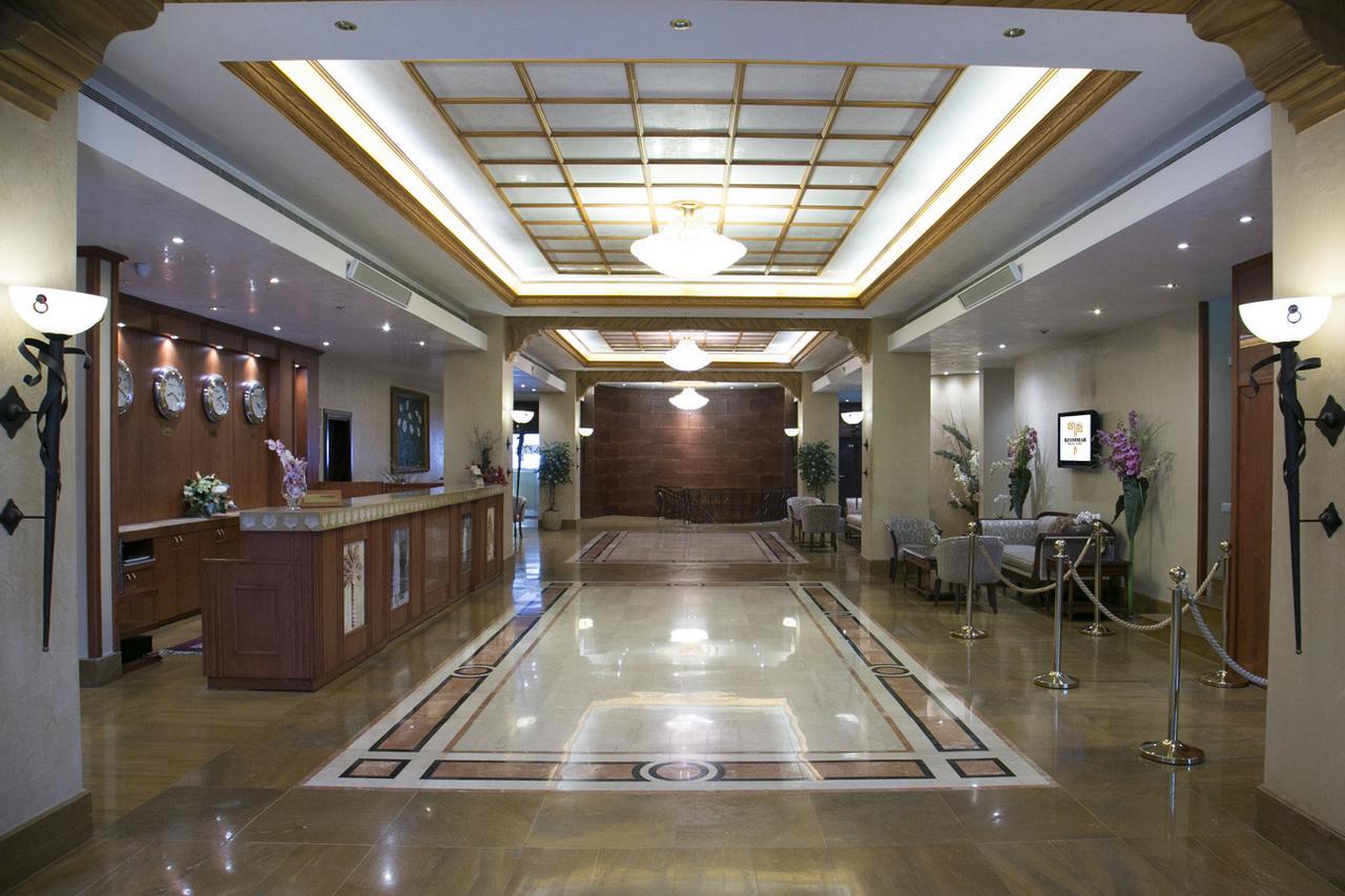 Bzommar Palace Hotel ジュニエ エクステリア 写真